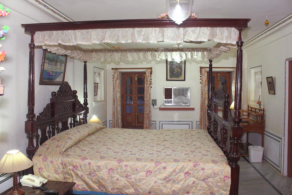 Hotel Pushkar Palace Room photo