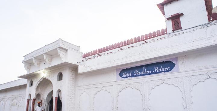 Hotel Pushkar Palace Exterior photo