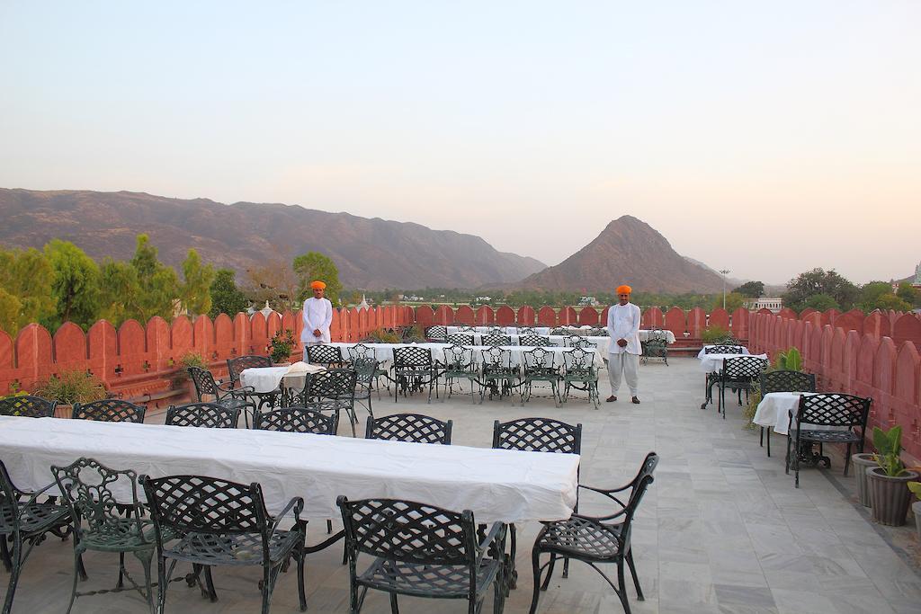 Hotel Pushkar Palace Exterior photo