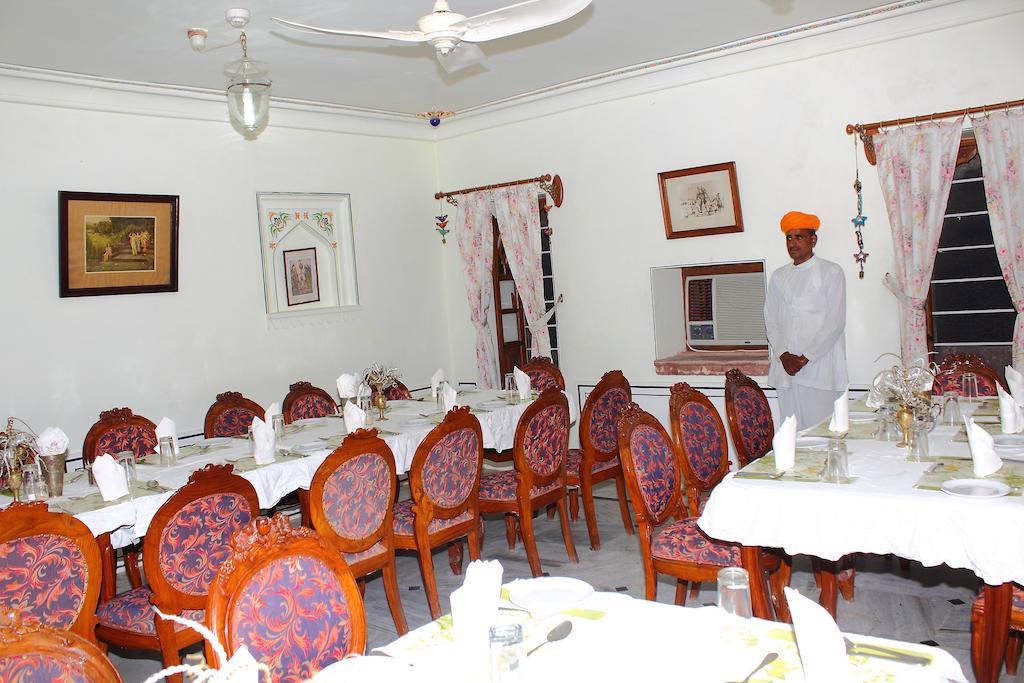 Hotel Pushkar Palace Exterior photo